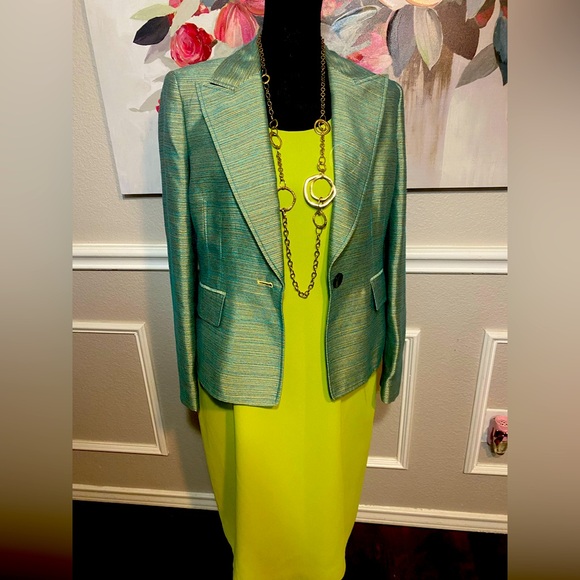 Jones Studio Dresses & Skirts - Jones Studio Vibrant Green Dress